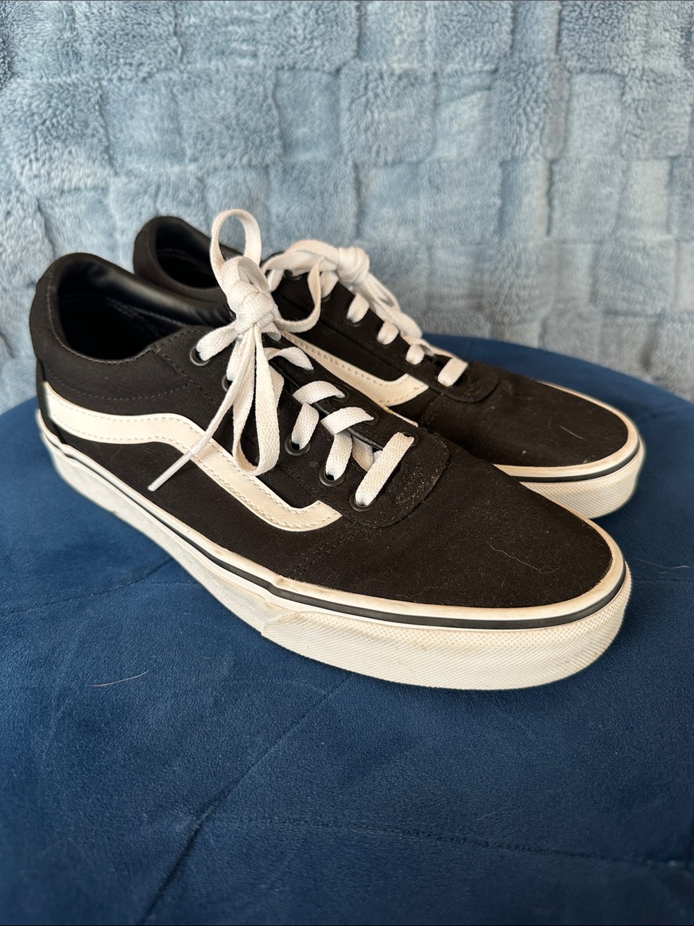 Women’s Vans Black Canvas Skate Shoes with White Stripe 10